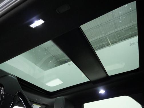 2022 Land Rover Range Rover Evoque R-Dynamic SE