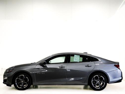 Sterling Gray Metallic 2024 Chevrolet Malibu LT
