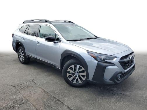 Ice Silver Metallic 2025 Subaru Outback Premium