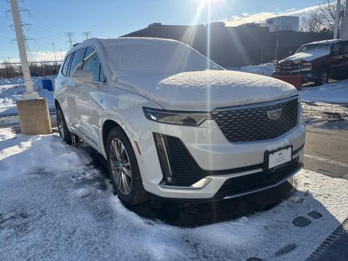 2021 Cadillac XT6 Premium Luxury AWD