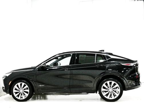 Ebony Twilight Metallic 2024 Buick Envista Avenir