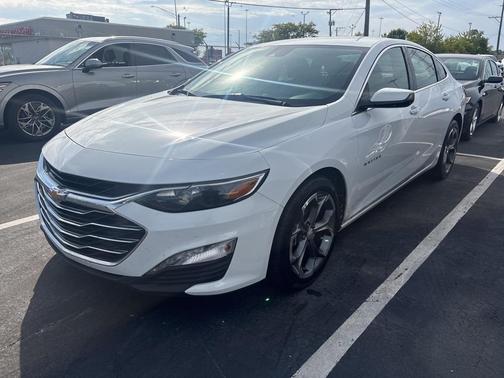 2024 Chevrolet Malibu LT