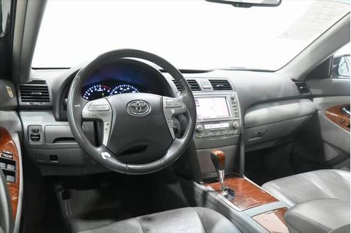 2010 Toyota Camry XLE