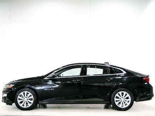 Mosaic Black Metallic 2023 Chevrolet Malibu LT