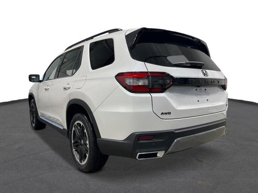 Wy 2026 Honda Pilot Touring 8-Passenger
