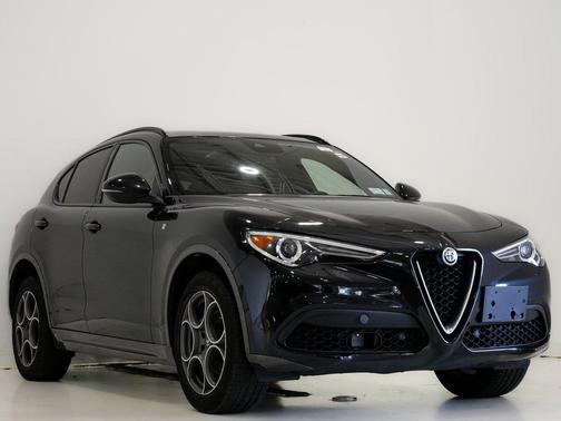 2022 Alfa Romeo Stelvio Ti
