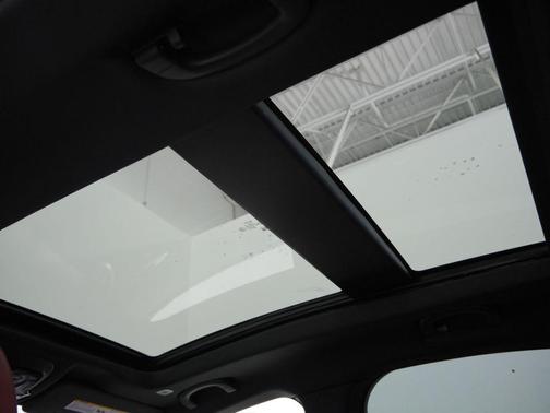 Alfa White 2023 Alfa Romeo Stelvio Veloce