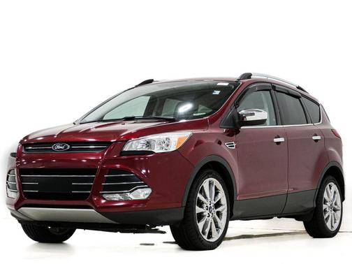 Ruby Red Metallic 2015 Ford Escape SE