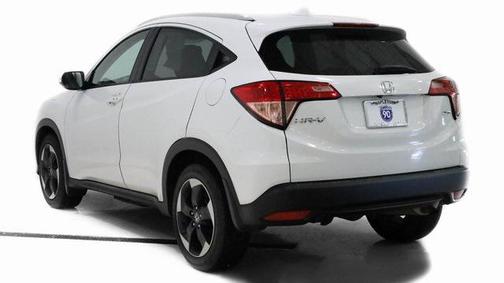 White 2018 Honda HR-V EX-L w/Navigation