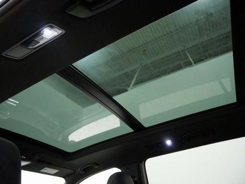 2022 Volkswagen Tiguan 2.0T SE R-Line Black 4MOTION