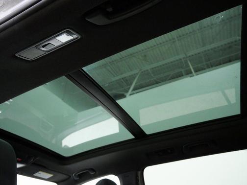 2023 Volkswagen Tiguan 2.0T SE R-Line Black 4MOTION