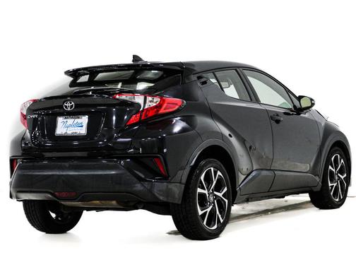 Black Sand Pearl 2018 Toyota C-HR XLE