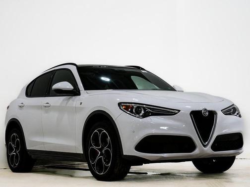 2023 Alfa Romeo Stelvio Ti