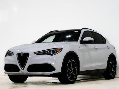 2023 Alfa Romeo Stelvio Ti