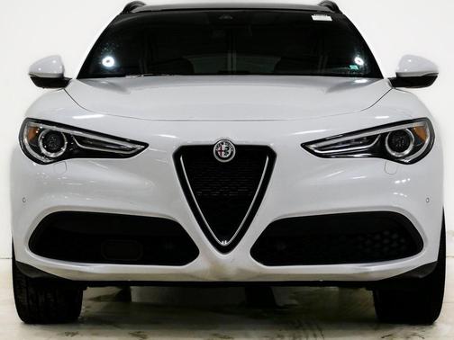 2023 Alfa Romeo Stelvio Ti