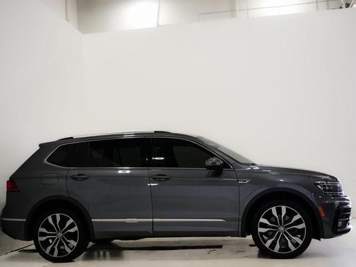2020 Volkswagen Tiguan 2.0T SEL R-Line 4MOTION