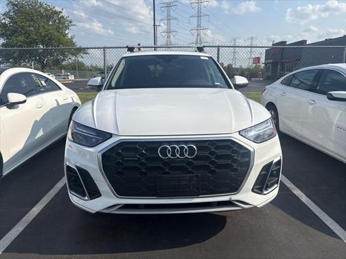 2023 Audi Q5 45 S line Premium