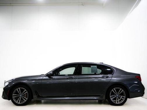 2019 BMW 750 i xDrive