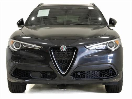 2022 Alfa Romeo Stelvio Ti