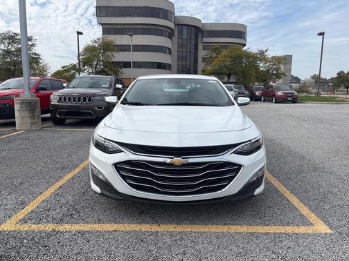 2024 Chevrolet Malibu LT
