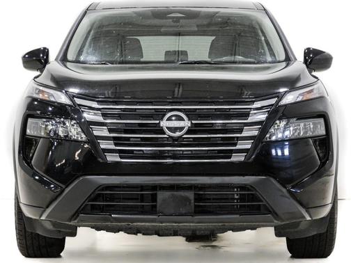 Super Black 2025 Nissan Rogue SV