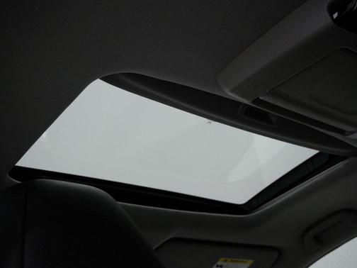 2022 Honda Pilot Touring 8-Passenger