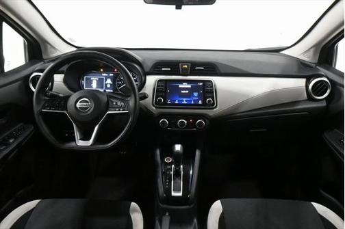 2021 Nissan Versa 1.6 SV