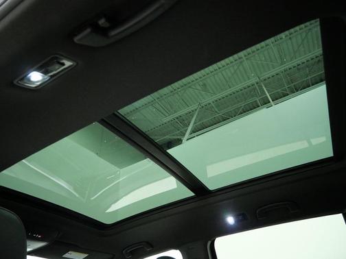 2021 Volkswagen Atlas Cross Sport 3.6L V6 SEL R-Line