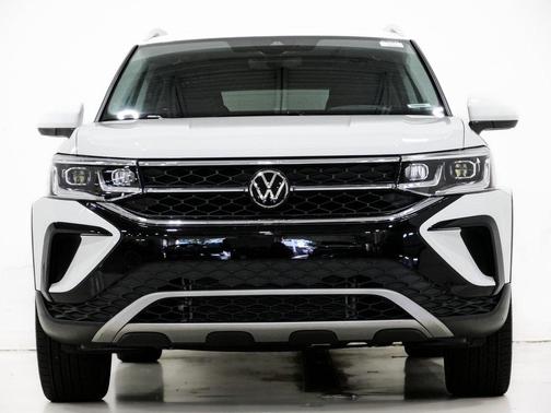 2024 Volkswagen Taos 1.5T SEL
