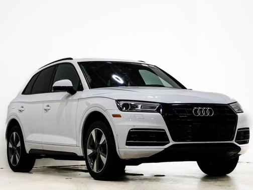 2020 Audi Q5 Premium