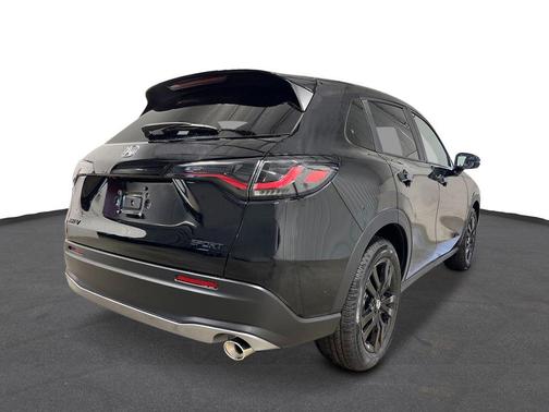 Crystal Black 2027 Honda HR-V Sport