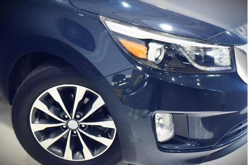 2016 Kia Sedona SX