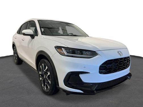 Platinum White 2026 Honda HR-V EX-L