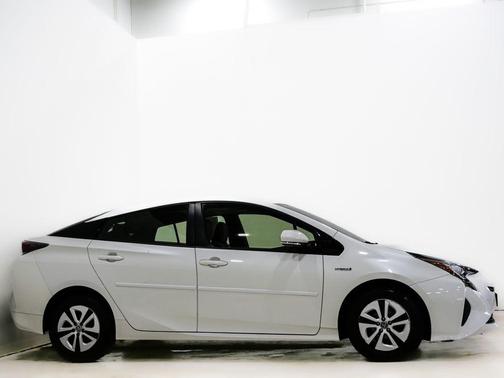 2016 Toyota Prius Four