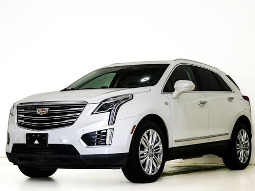 Crystal White Tricoat 2019 Cadillac XT5 Premium Luxury