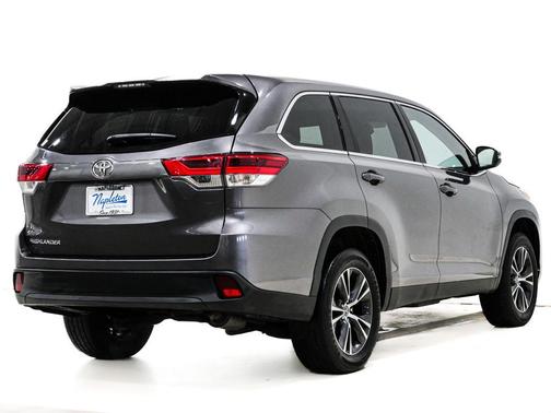 Predawn Gray Mica 2019 Toyota Highlander LE I4