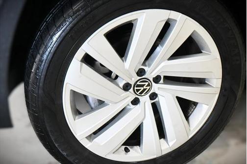 2021 Volkswagen Atlas Cross Sport 3.6L V6 SE w/Technology