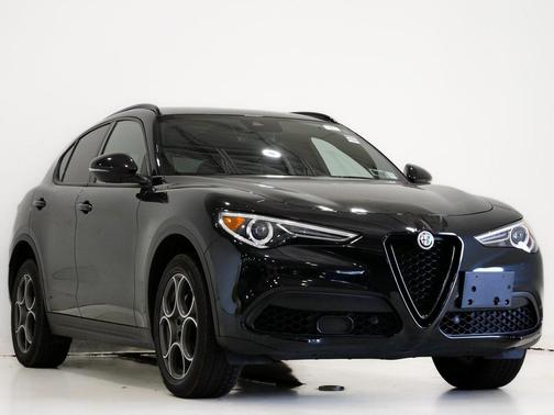 2022 Alfa Romeo Stelvio Sprint