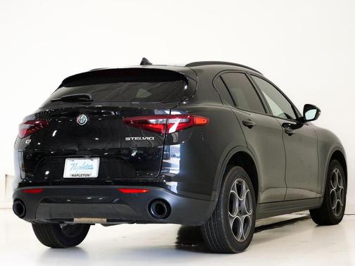 2022 Alfa Romeo Stelvio Sprint