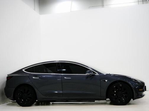 2018 Tesla Model 3 Standard