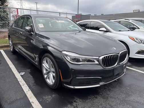 2019 BMW 750 i xDrive