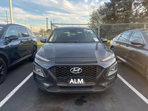 2021 Hyundai KONA SE