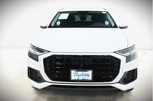 2022 Audi Q8 55 Premium