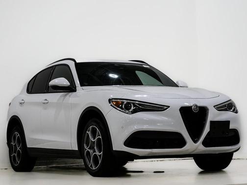 2022 Alfa Romeo Stelvio Sprint