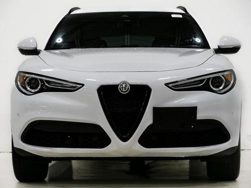2022 Alfa Romeo Stelvio Sprint