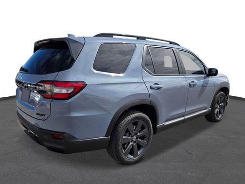 Gray 2026 Honda Pilot Sport