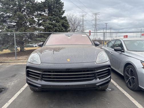 2023 Porsche Cayenne S