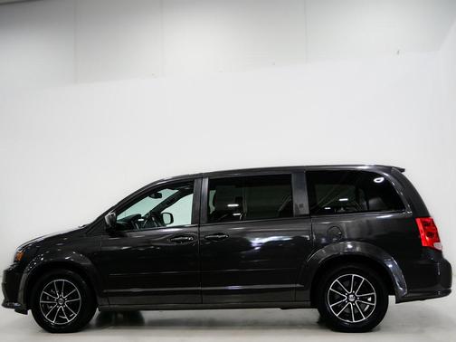 2016 Dodge Grand Caravan R/T