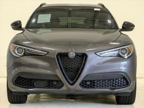 2022 Alfa Romeo Stelvio Veloce