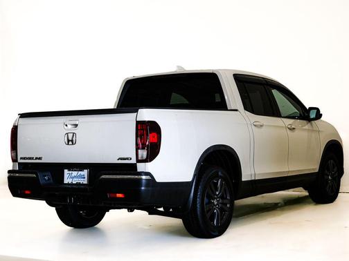 White Diamond Pearl 2019 Honda Ridgeline Sport